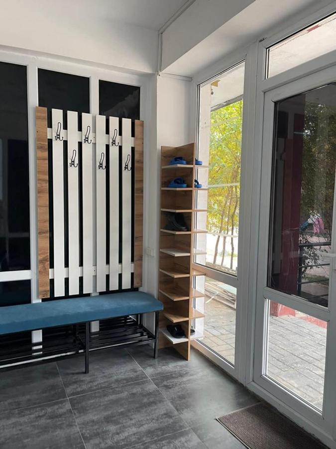 Hostel Del Luna Алматы Экстерьер фото