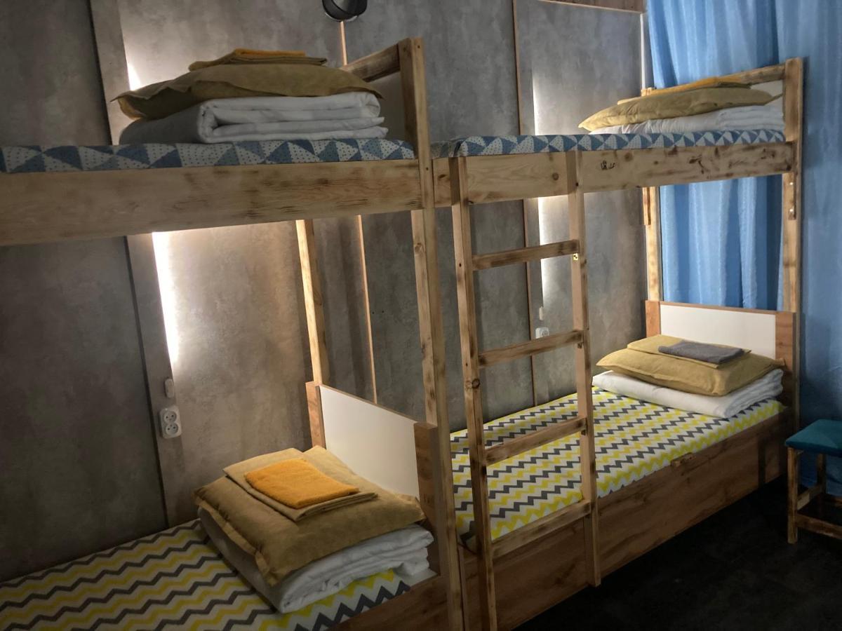 Hostel Del Luna Алматы Экстерьер фото