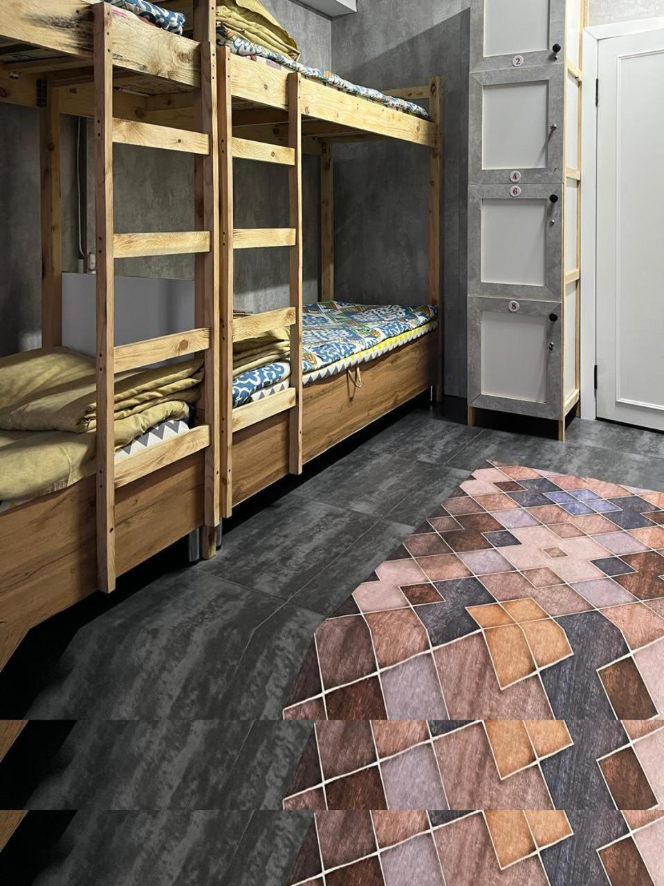 Hostel Del Luna Алматы Экстерьер фото